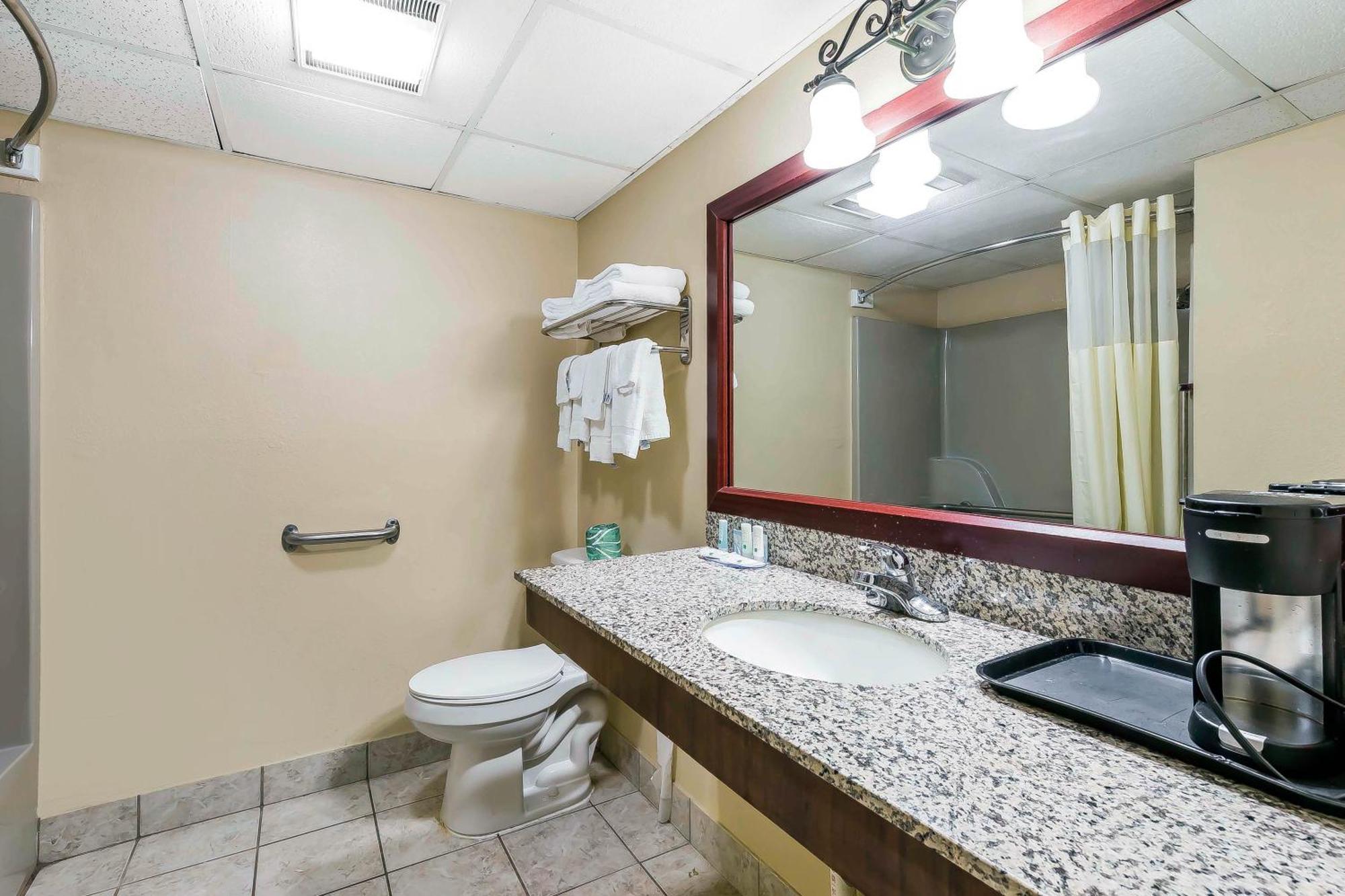 Quality Inn & Suites Sevierville - Pigeon Forge מראה חיצוני תמונה