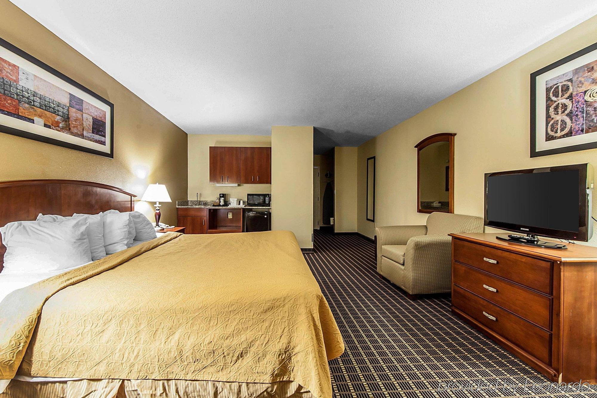 Quality Inn & Suites Sevierville - Pigeon Forge מראה חיצוני תמונה