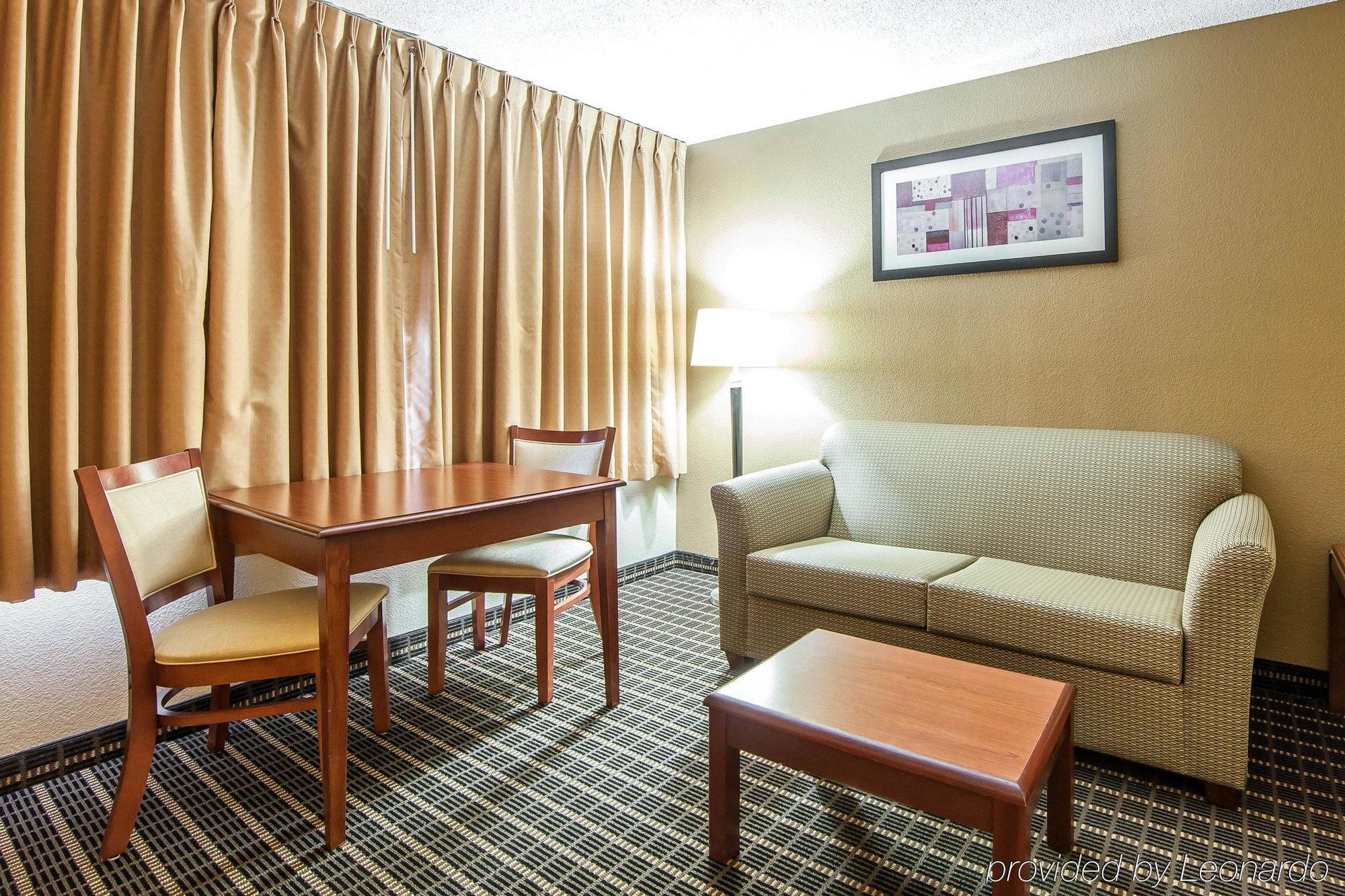 Quality Inn & Suites Sevierville - Pigeon Forge מראה חיצוני תמונה
