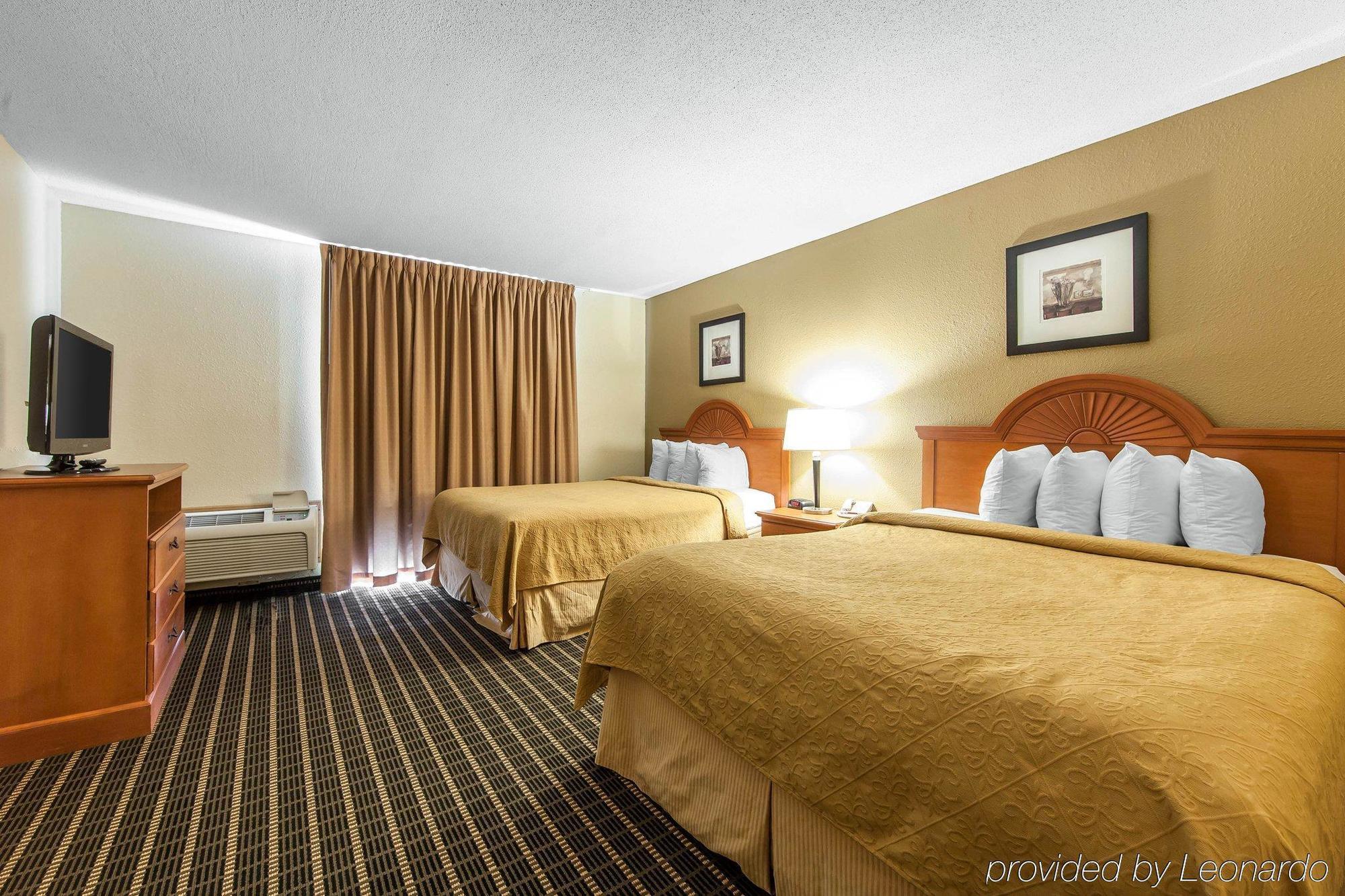 Quality Inn & Suites Sevierville - Pigeon Forge מראה חיצוני תמונה