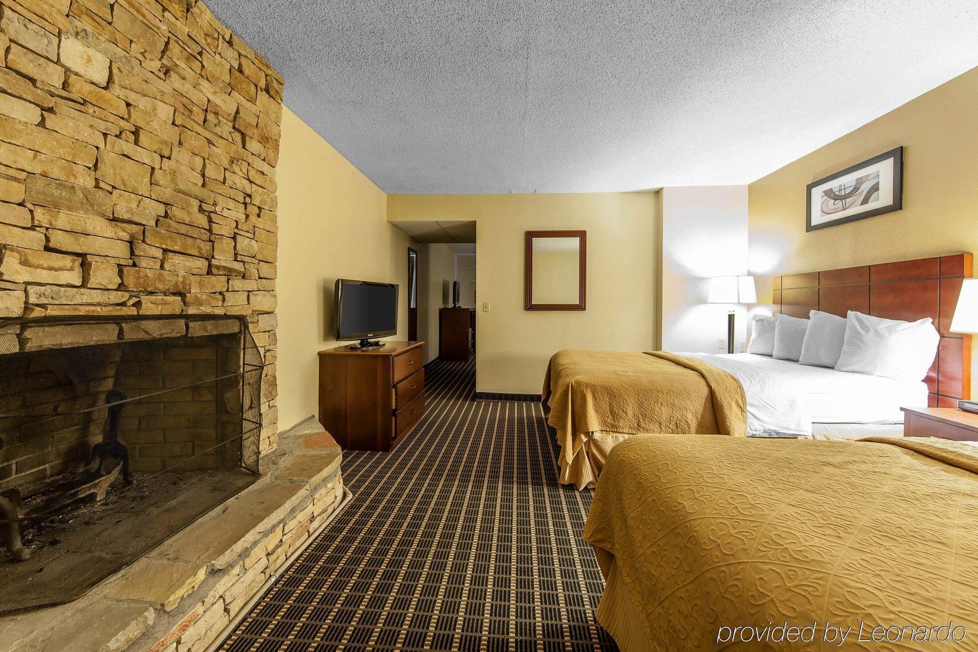 Quality Inn & Suites Sevierville - Pigeon Forge מראה חיצוני תמונה