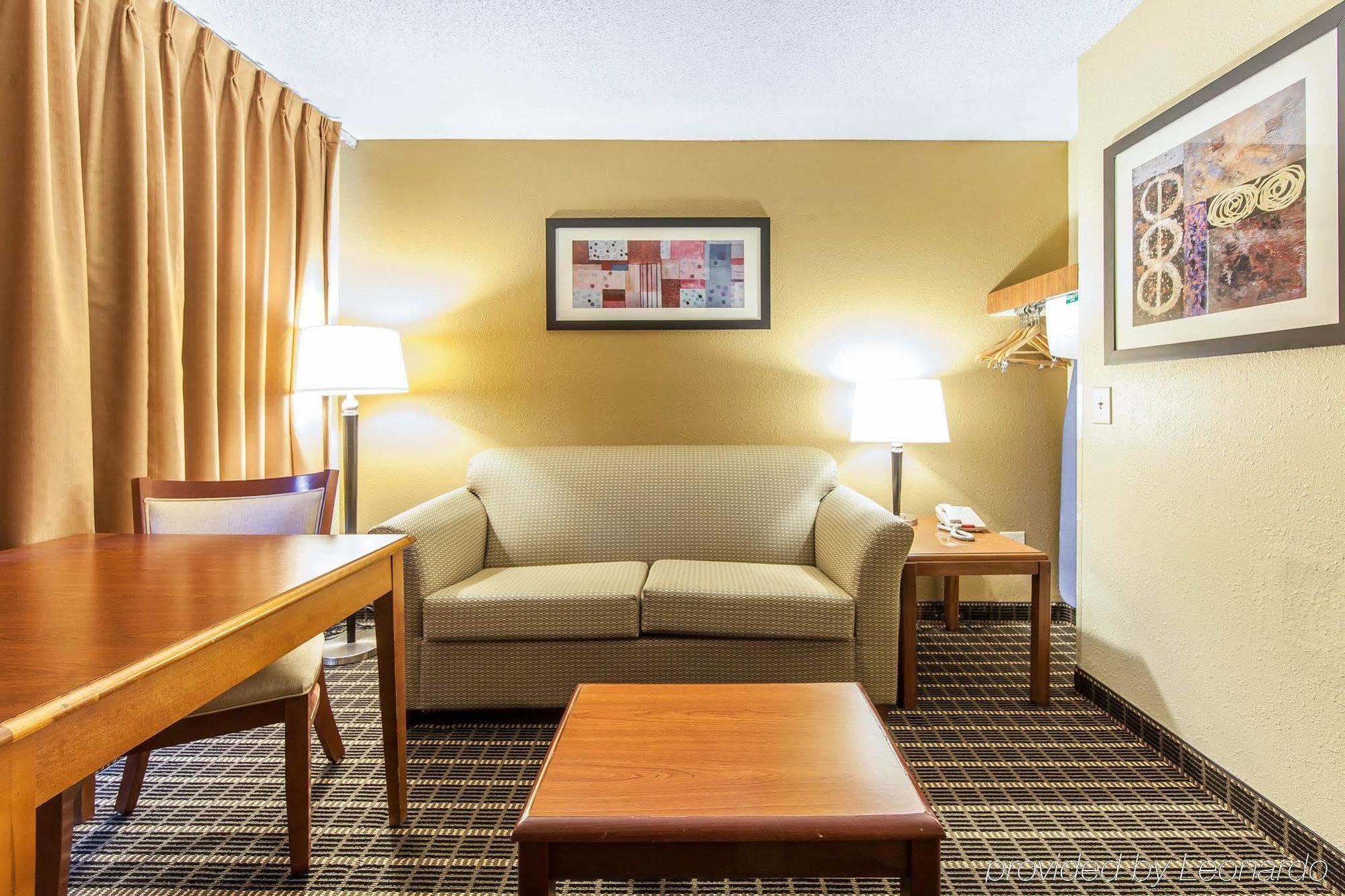 Quality Inn & Suites Sevierville - Pigeon Forge מראה חיצוני תמונה